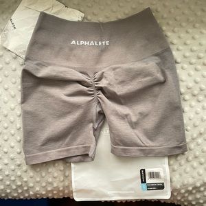 Alphalete Amplify Short 4.5” - Storm Grey